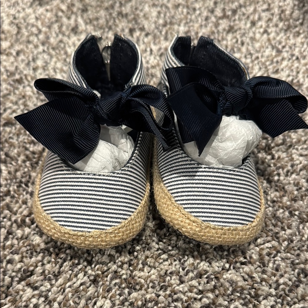Stuart Weitzman Striped baby Shoes with Bow NWT